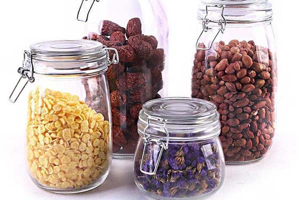 怎（zěn）樣找到價格實惠的玻璃瓶廠家？